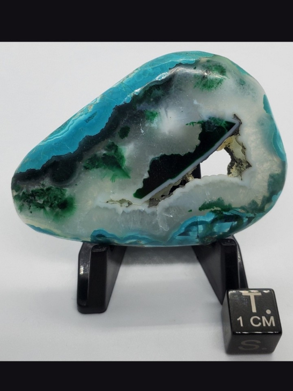 Beautiful Gem Silica And Quartz Cabochon From Ray Mine AZ